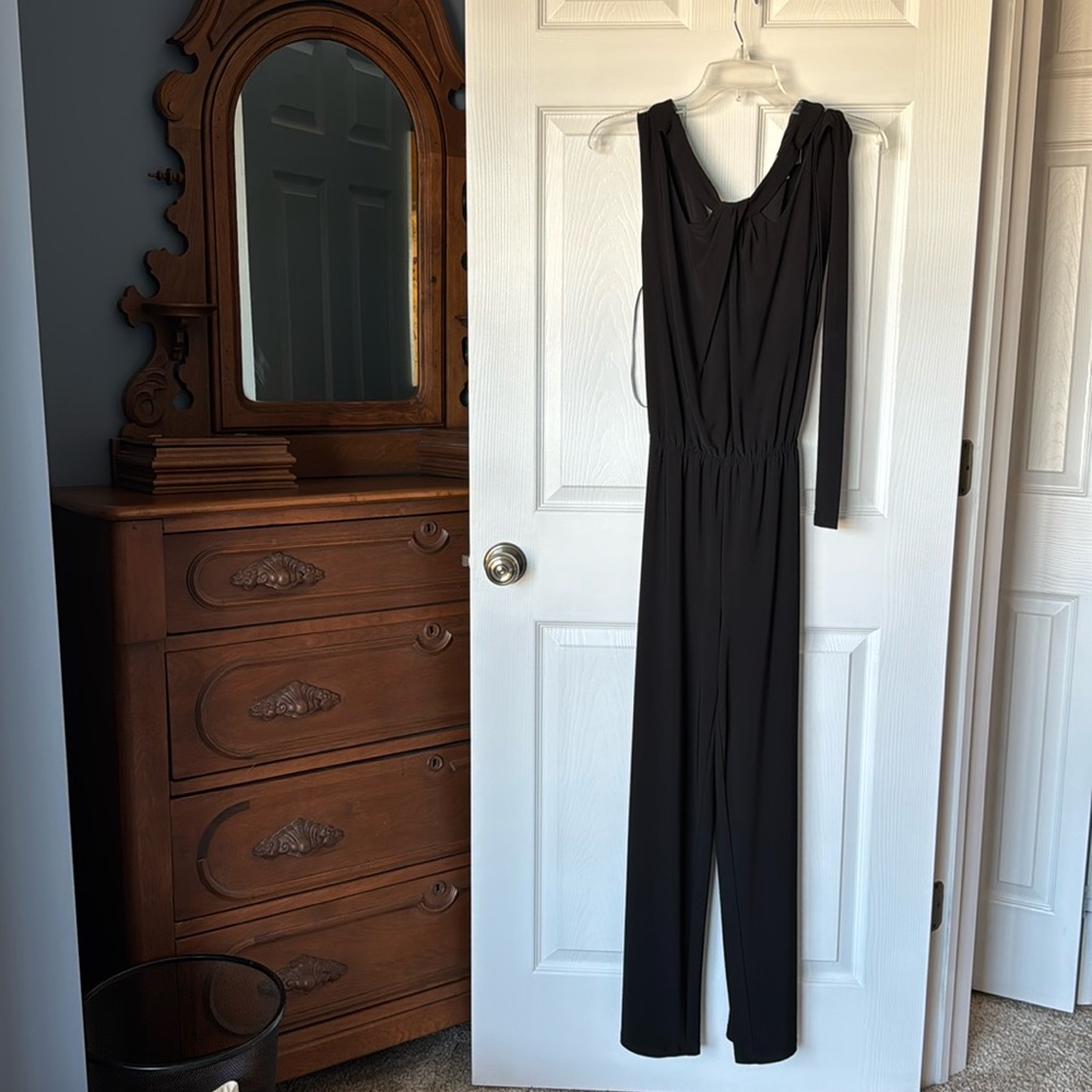 Jones Studio black jumpsuit with twist high neck size M